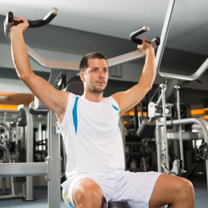 gym machines vs free weights
